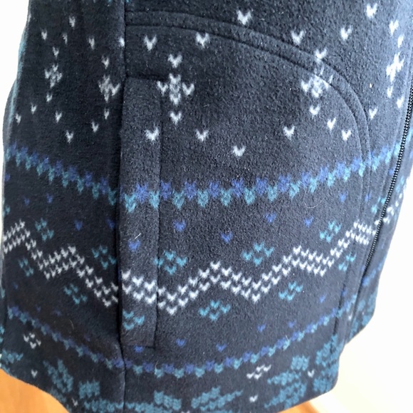 Blue Sleeveless Fleece Vest - Picture 4 of 6